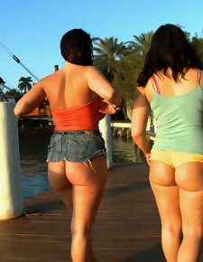 Bubble big butts of Sophie Dee and Emma Heart